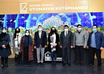 BTÜ’den Uyumayan Kütüphane’ye tam not