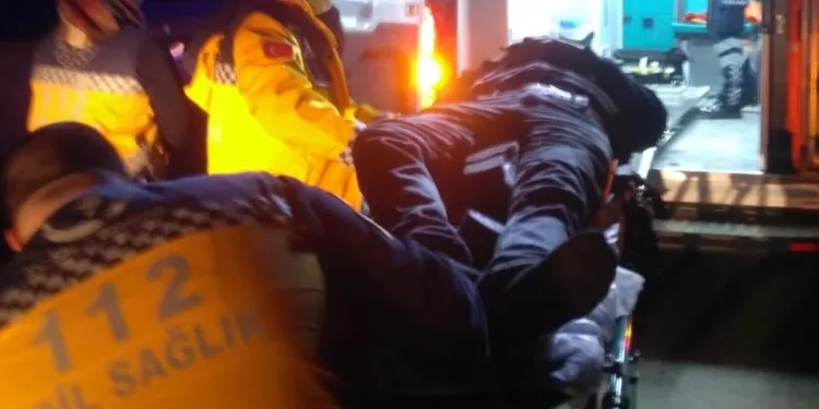Bursa’da takla atan araçtan itfaiye yardımıyla kurtarıldı