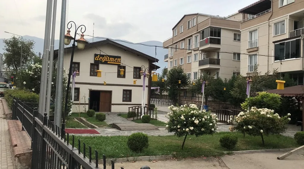 Gürsu’da millet kıraathanesi açılıyor