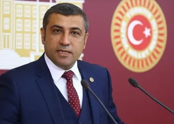 Aşı olan milletvekili virüse yakalandı