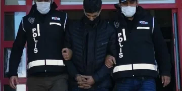 Belediye başkanının kardeşi uyuşturucu ticaretinden tutuklandı