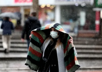 Bursa’da güneşli hava yerini yağmura bırakıyor