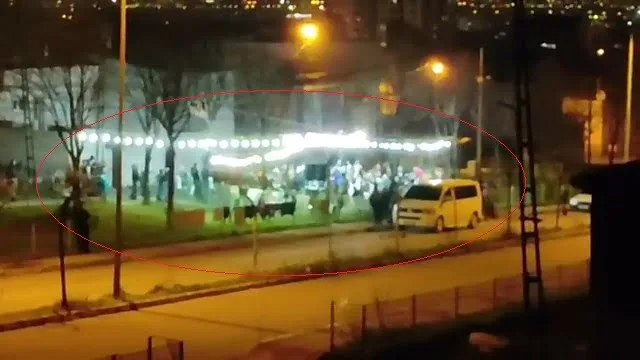 Bursa’da yasak dinlemediler sokak düğünü yaptılar