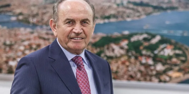 Eski İBB Başkanı Covid-19’dan hayatını kaybetti