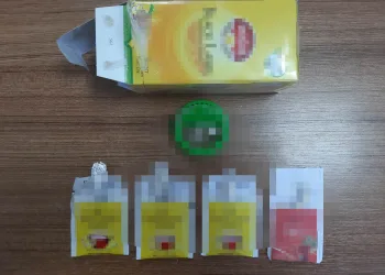 Bursa’da üzerinden poşet çay içinde uyuşturucu çıktı