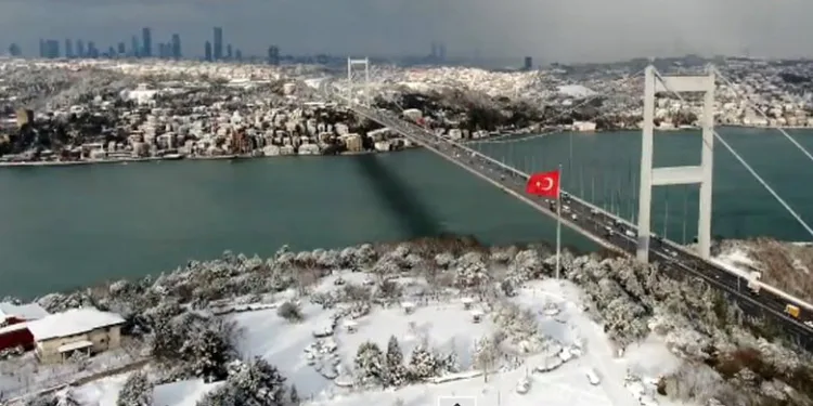 Flaş iddia: İstanbul Boğazı donacak!