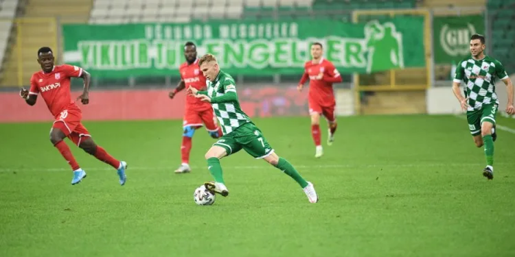 Bursaspor, Balıkesirspor karşısında yine galibiyet arayacak