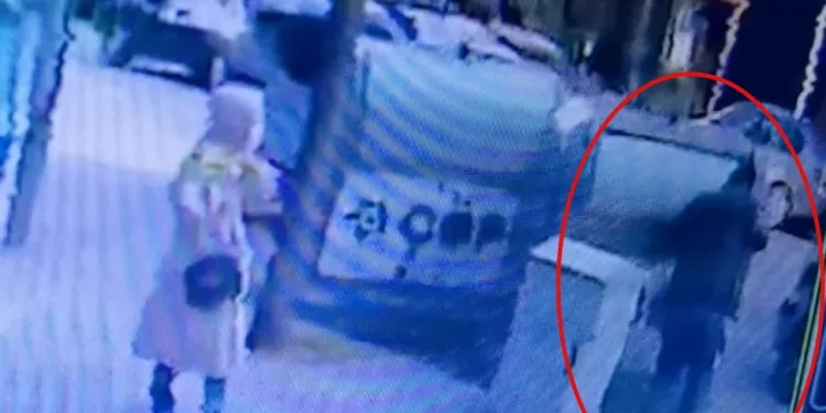 Çöp atarken canından oluyordu