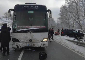 Bursa’da otobüs kazası! Sporcuları taşıyordu