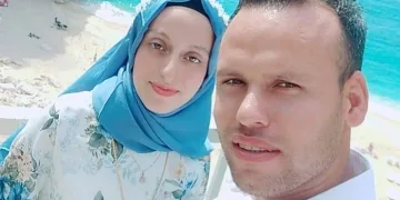 Geçirdiği ameliyat sonrası ikiz kızlarını göremeden öldü