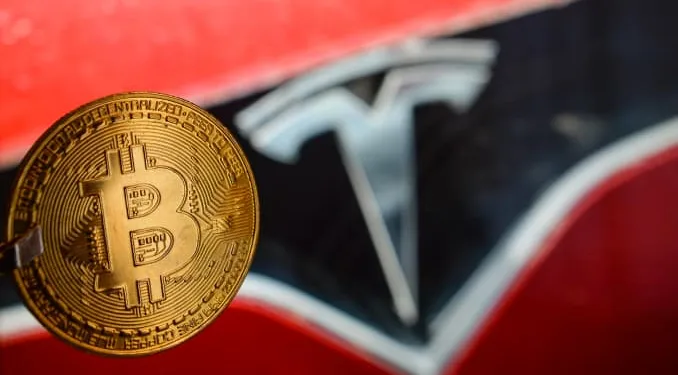 Tesla Bitcoin ile araç satışlarına başladı