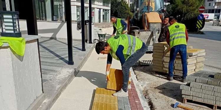 Bursa Orhangazi’de kaldırım çalışması