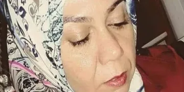 Boşandığı eşini sokak ortasında öldürdü