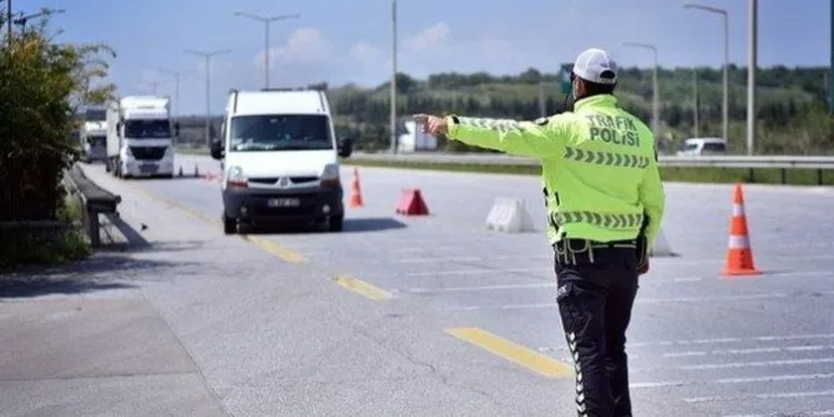 Şehirler arası seyahat kısıtlaması mı geliyor?
