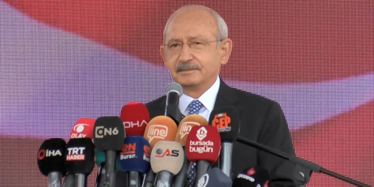 Kılıçdaroğlu: Bozbey’i Bursa’da Başkanlık koltuğuna oturtacağız