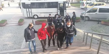 Bursa’da hırsızlık olayları artınca operasyonla yakalandılar