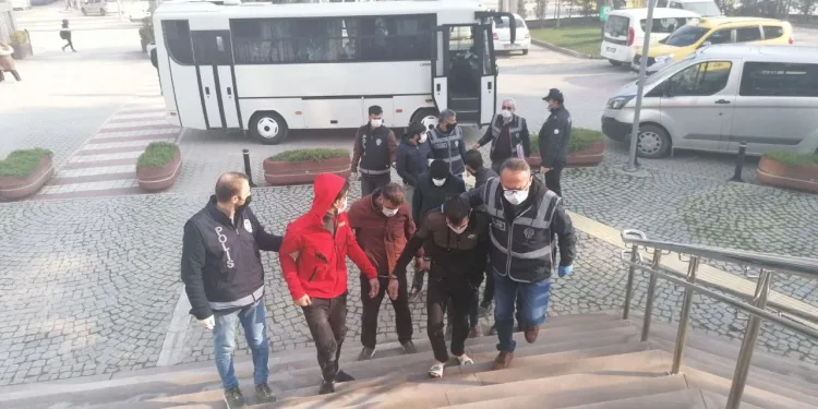 Bursa’da hırsızlık olayları artınca operasyonla yakalandılar