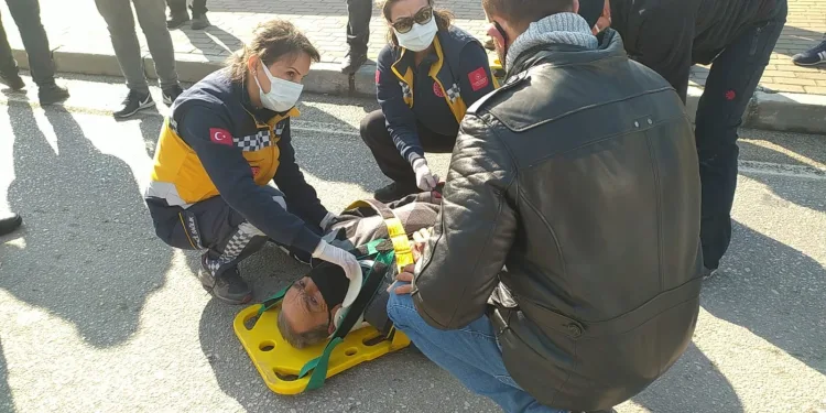 Bursa’da yardımına koştuğu yaralı babası çıktı