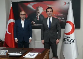 Kızılay’dan iyilik bayrağını yükseklere taşıyor