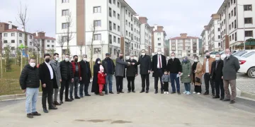 Orhangazi’de TOKİ konutlarının teslimi başladı