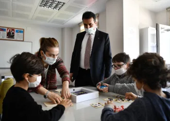 Bilgi Evlerinde kontrollü normalleşme dönemi