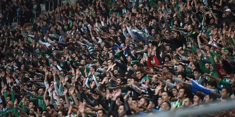 Bursaspor taraftarı şu ana kadar 2 bin 581 adet hatıra kombine kart aldı