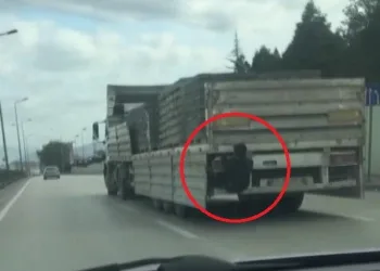 Bursa’da TIR dorsesinde ölümüne yolculuk