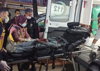 Bursa’da kız meselesi satırlı kavgaya dönüştü