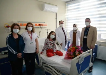 Dünya Böbrek Günü’nde nakil oldu
