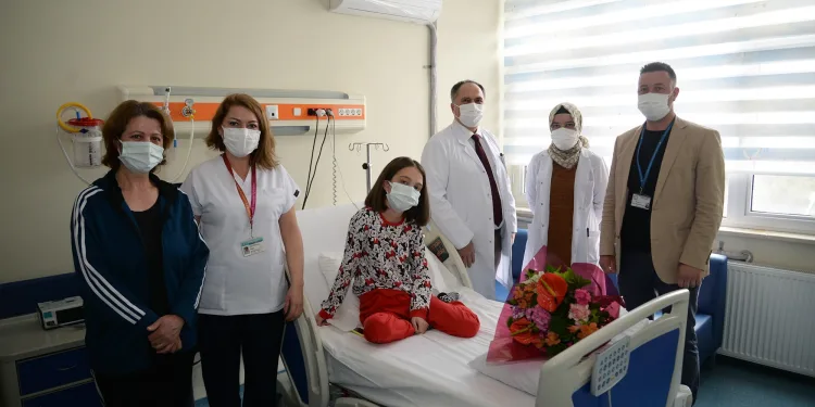 Dünya Böbrek Günü’nde nakil oldu