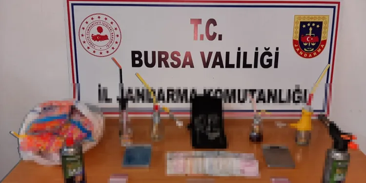 Bursa’da jandarmadan uyuşturucu operasyonu