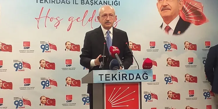 Kılıçdaroğlu: Siyasi partilerin kapatılması ve sonlandırılması gibi bir süreci bırakmak zorundayız