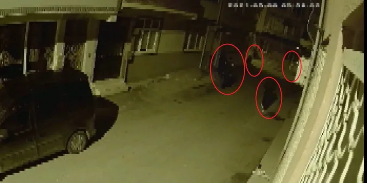 Bursa’da 4 kişi nöbet tuttu, 1 kişi çaldı
