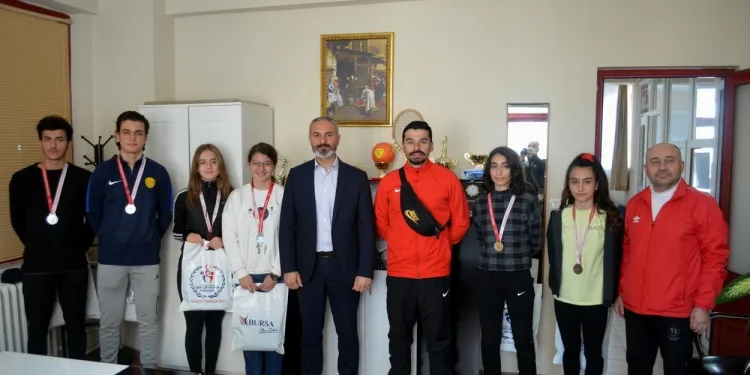 Mudanya’nın atletleri başarılarını tescilledi