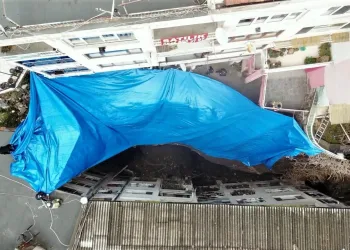 Toprak kaymasının yaşandığı mahalleye brandalı önlem