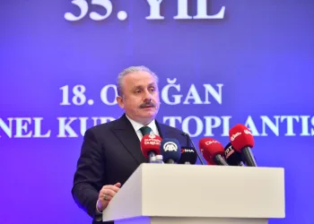 TBMM Başkanı Şentop’tan Çevikel’e övgü