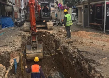 Bursa Akçalar’da alt yapı hamlesi