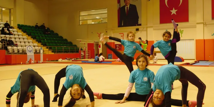 Yıldırım’da sağlıklı nesiller sporla yetişiyor