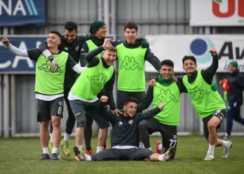 Bursaspor’da Altay maçı öncesi moraller yüksek