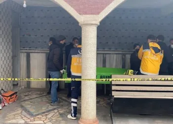 Bursa’da cami tuvaletinde kanlar içinde ceset bulundu