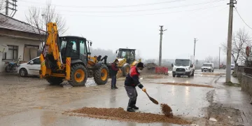 Bursa İnegöl’de yollarda onarım sürüyor