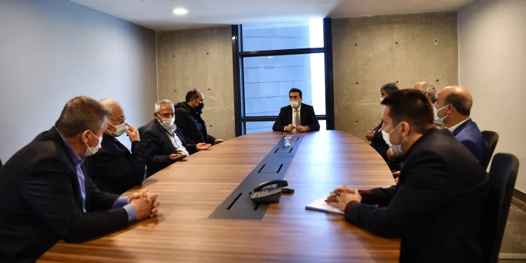 Başkan Dündar’dan muhtarlara istişare ziyareti