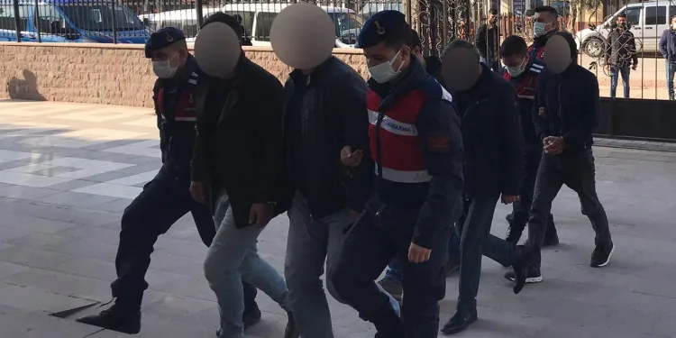 Bursa’da 1,5 milyon liralık tarihi eser ele geçirildi