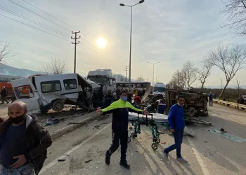 Bursa’da katliam gibi kaza! Çok sayıda ölü