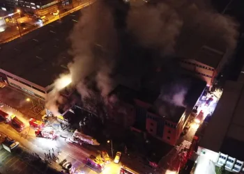 Bursa’da 3 fabrika küle döndü! Zarar 50 milyon TL