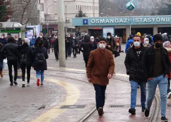 Bursa’da 3. dalga mı yaşanıyor? İşte ilçelerdeki vaka sayıları