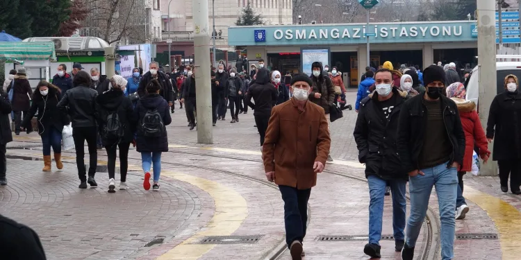 Bursa’da 3. dalga mı yaşanıyor? İşte ilçelerdeki vaka sayıları