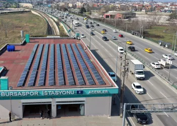 Bursa’da metronun enerjisi bu panellerden karşılanacak
