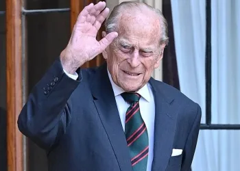 Prens Philip başka bir hastaneye nakledildi