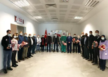 Başkan Işık’tan tıp bayramında sağlık çalışanlarına ziyaret